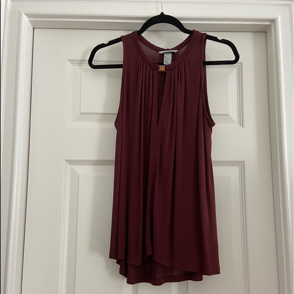H&M Tops - H&M Maroon Formal and Casal Tank top